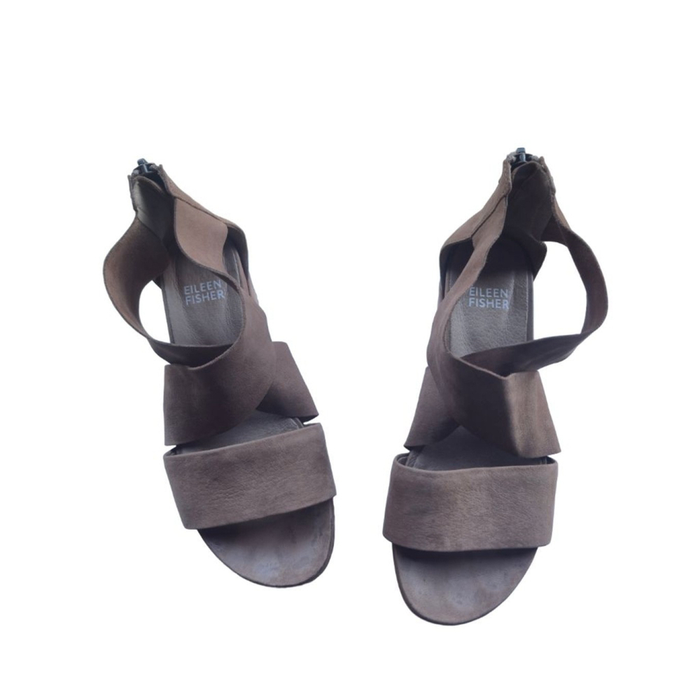 Eileen Fisher Nuetral Tan Sandals Size 5 1/2 Nubuck Leather Strappy Comfort